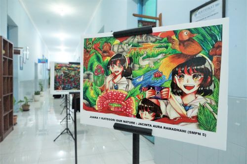 Pameran lukisan Sister City Yogyakarta dan Hluboka nad Vltavou rayakan kolaborasi pelajar lewat seni dan budaya lintas negara. foto: warta.jogjakota.go.id