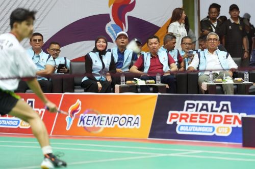 Wamenpora Taufik dorong Piala Presiden Bulutangkis U-15 digelar berkelanjutan sebagai ajang regenerasi atlet muda Indonesia. foto: Herry/kemenpora.go.id