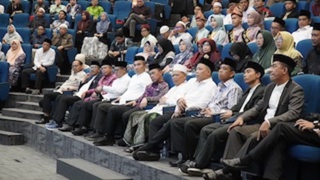 Wamenag Syafi’i tekankan pentingnya intelektualisasi santri dalam penguatan pesantren pada Halaqah di UIN Raden Fatah Palembang. Foto: kemenag.go.id