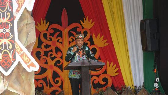 Pemko Palangka Raya dorong pendidikan budaya bagi generasi muda untuk menjaga kearifan lokal Dayak dan memperkuat karakter masyarakat. foto: MC palangka raya